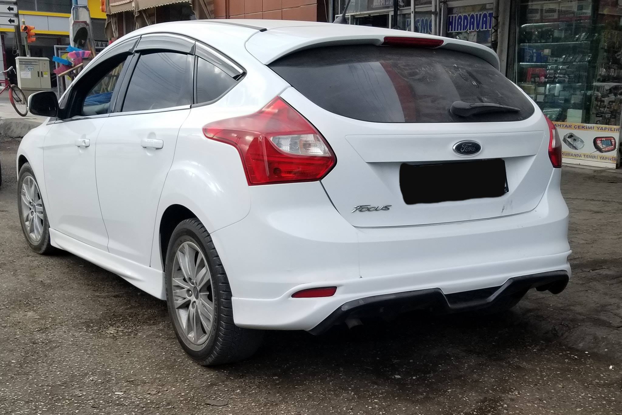 Arka Karlık R V2